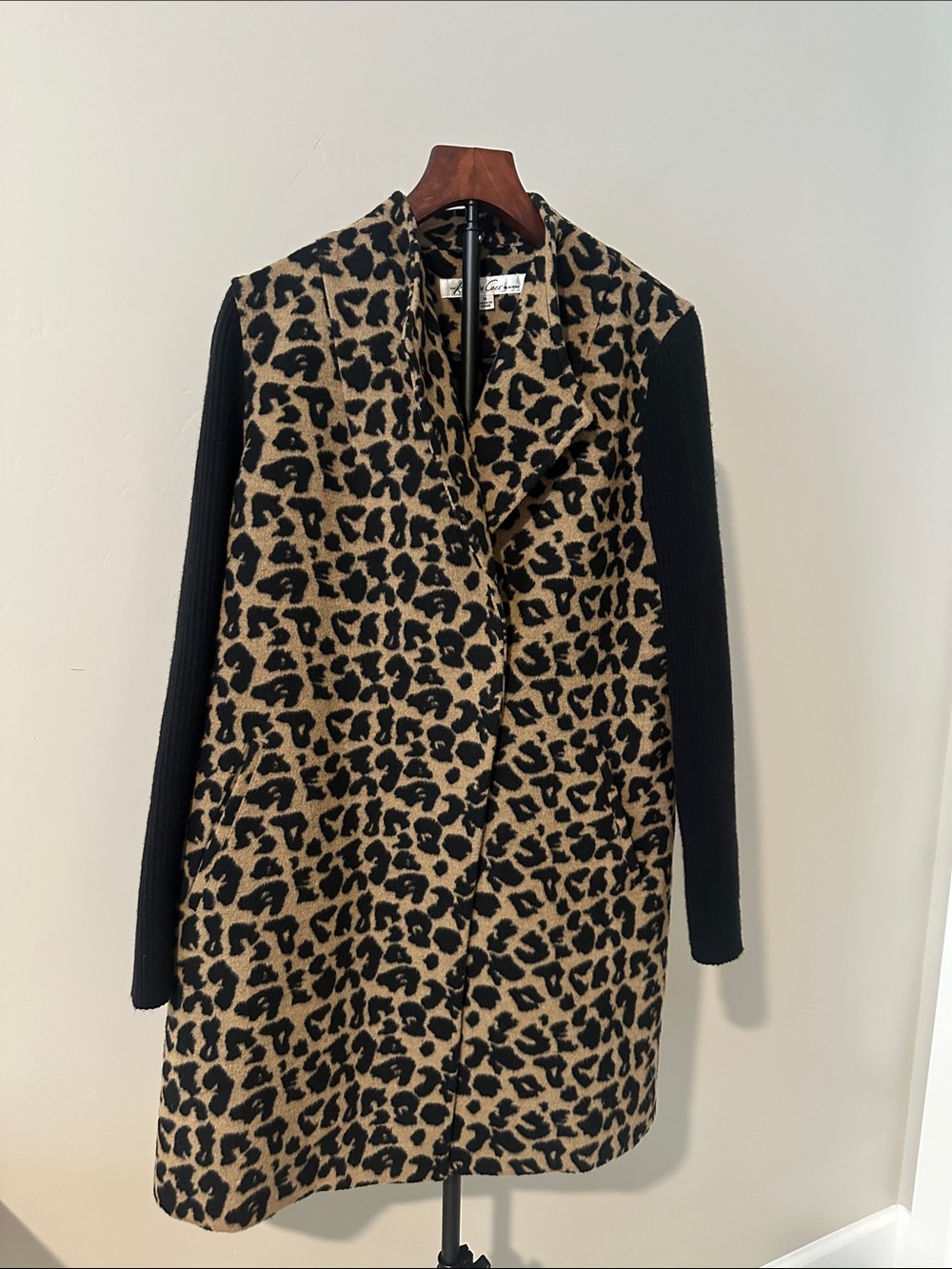Kenneth Cole New York Leopard Print Trench Coat with sweater Black Sleeves